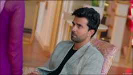 Pyaar Ka Pehla Naam Radha Mohan - 20th July 2024